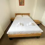 Flat With Balcony View Mont Blanc Parking Apartment