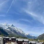 Flat With Balcony View Mont Blanc Parking